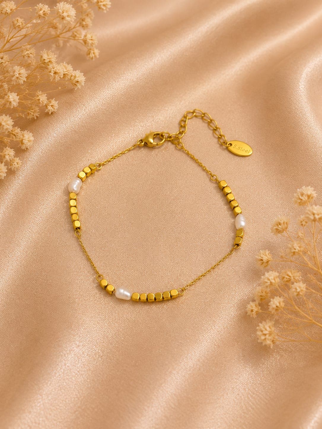 Bracelet Chaine Perles Naturelles Dore — bijou en acier inoxydable, Aurelia Jewelry House