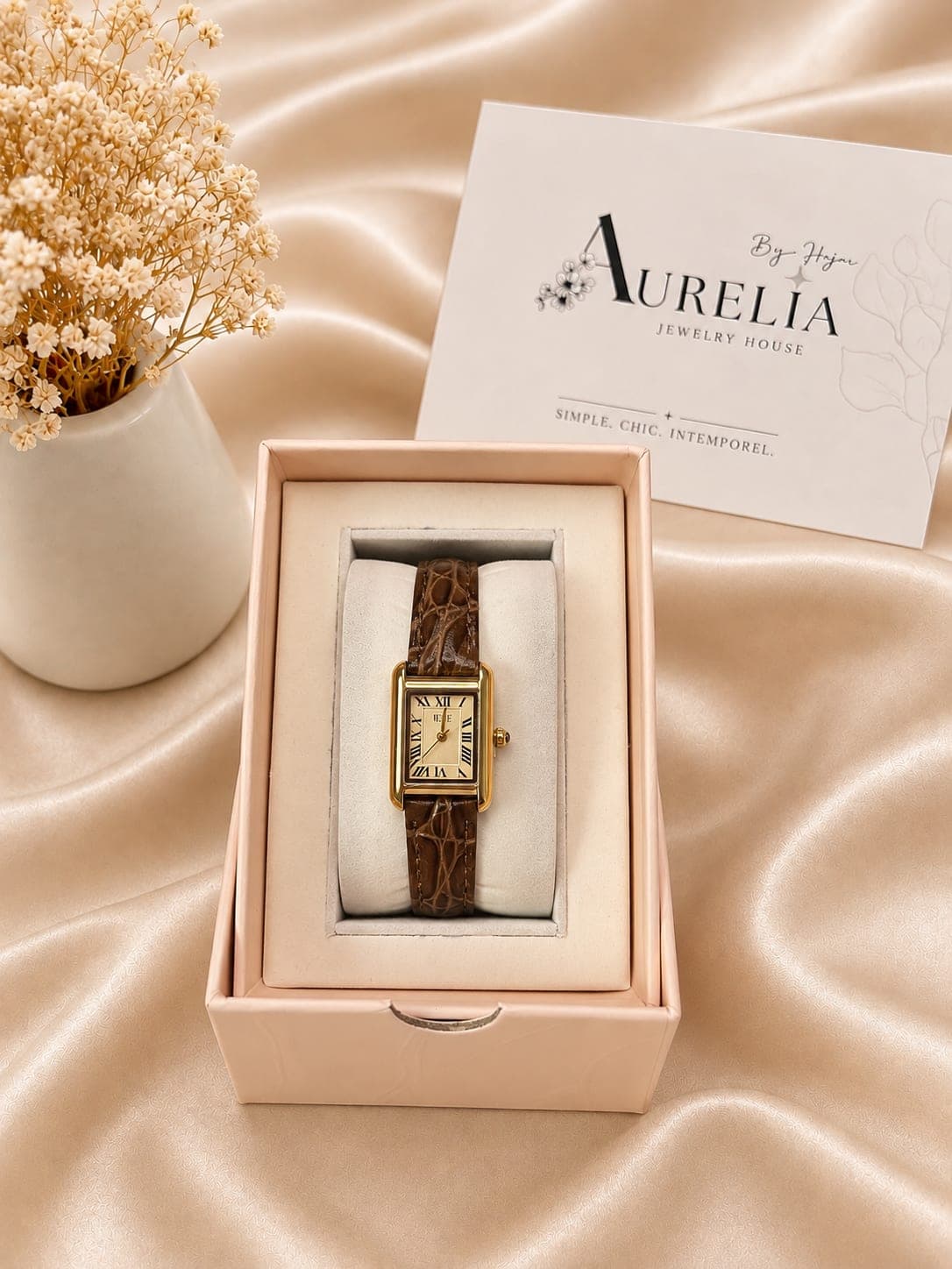 Montre IEKE Doree Bracelet Cuir Marron — bijou en acier inoxydable, Aurelia Jewelry House