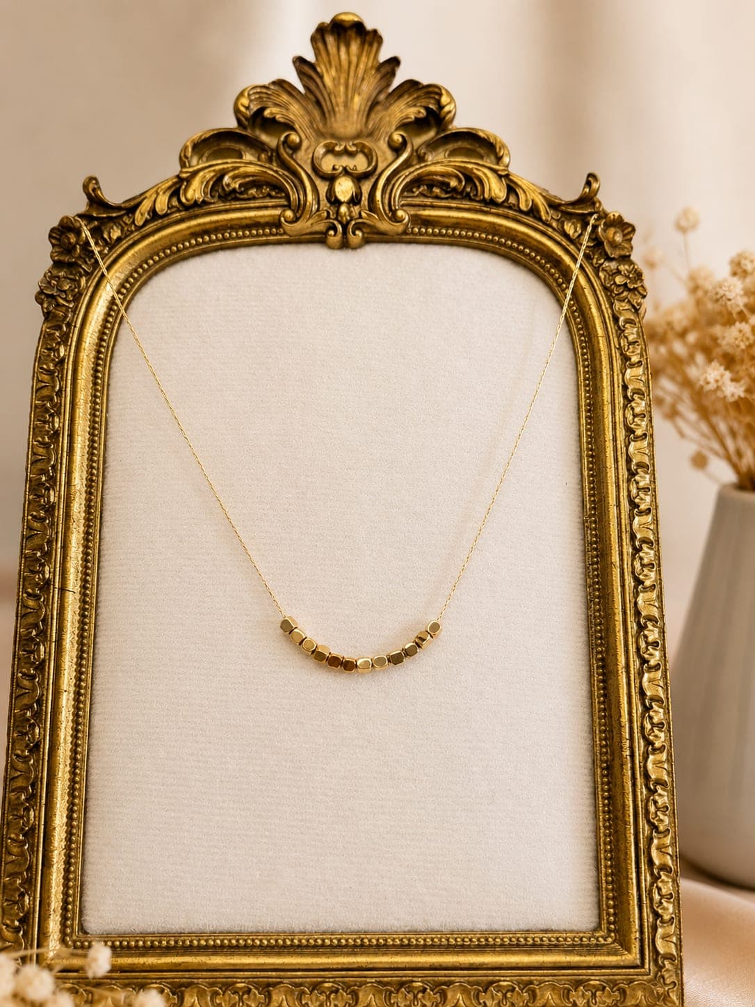 Collier Perles Cubiques Dore — bijou en acier inoxydable, Aurelia Jewelry House