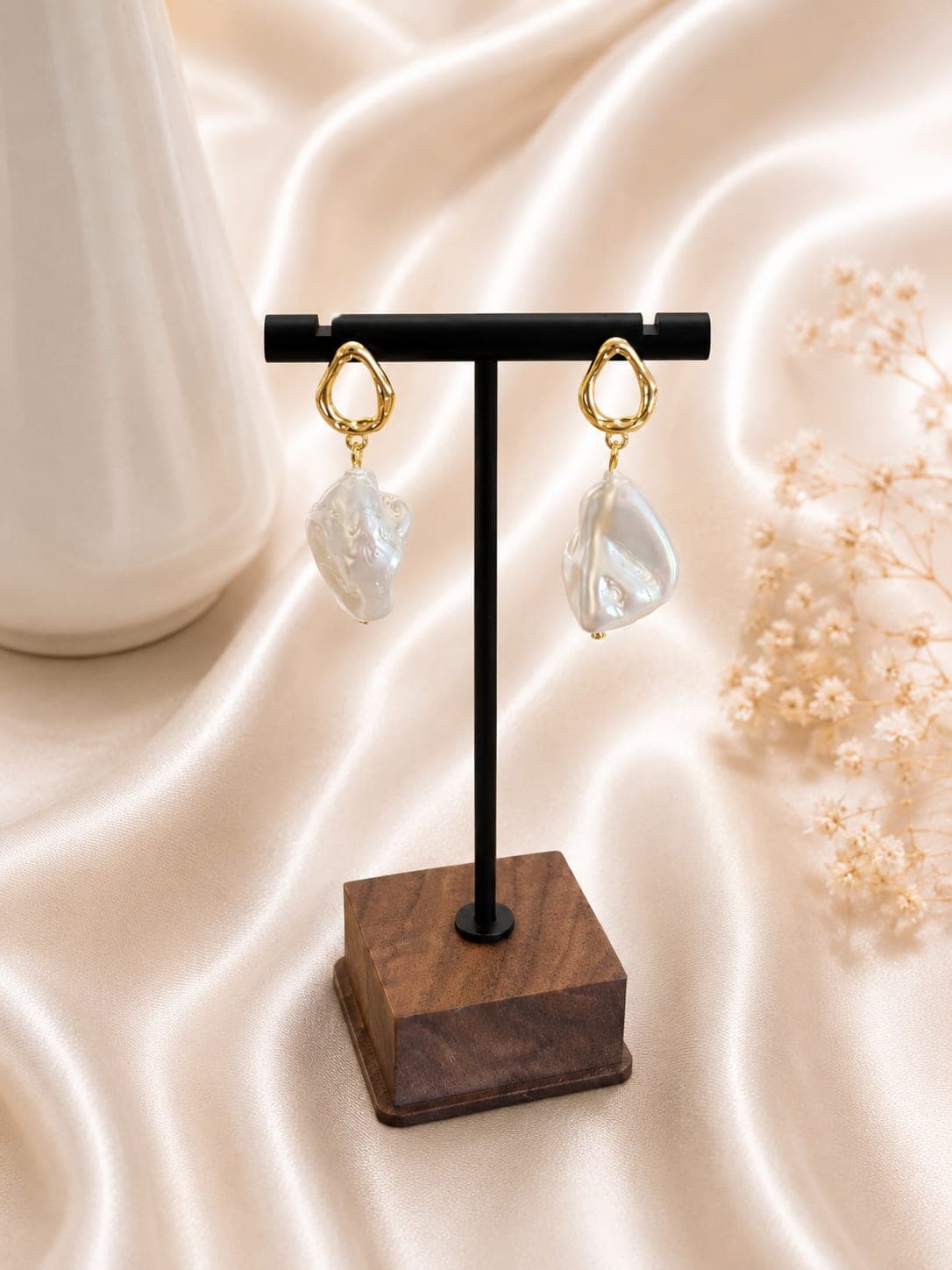 Boucles Perle Baroque — Blanche