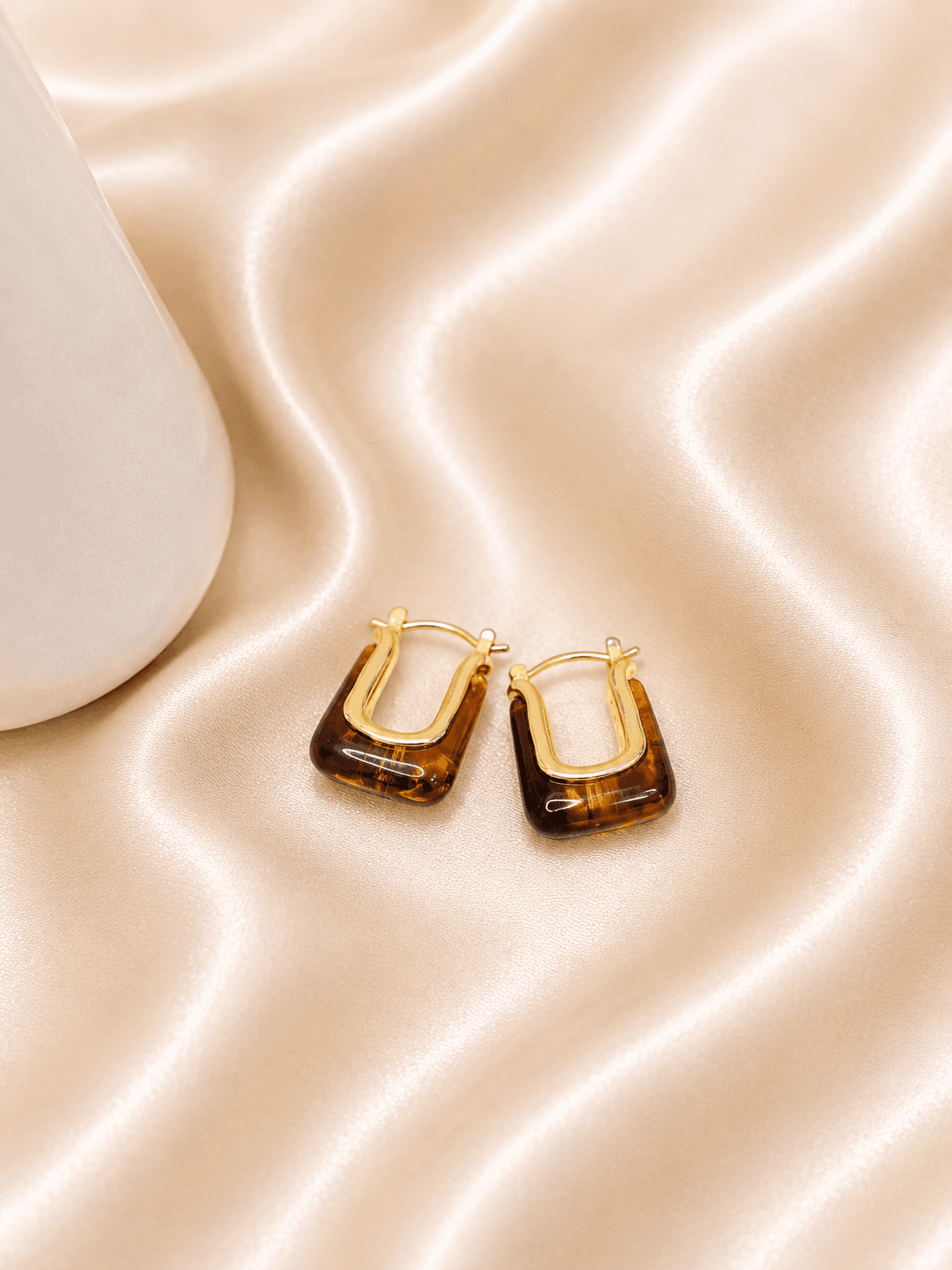 Boucles Creoles Rectangulaires Resine Ambre
