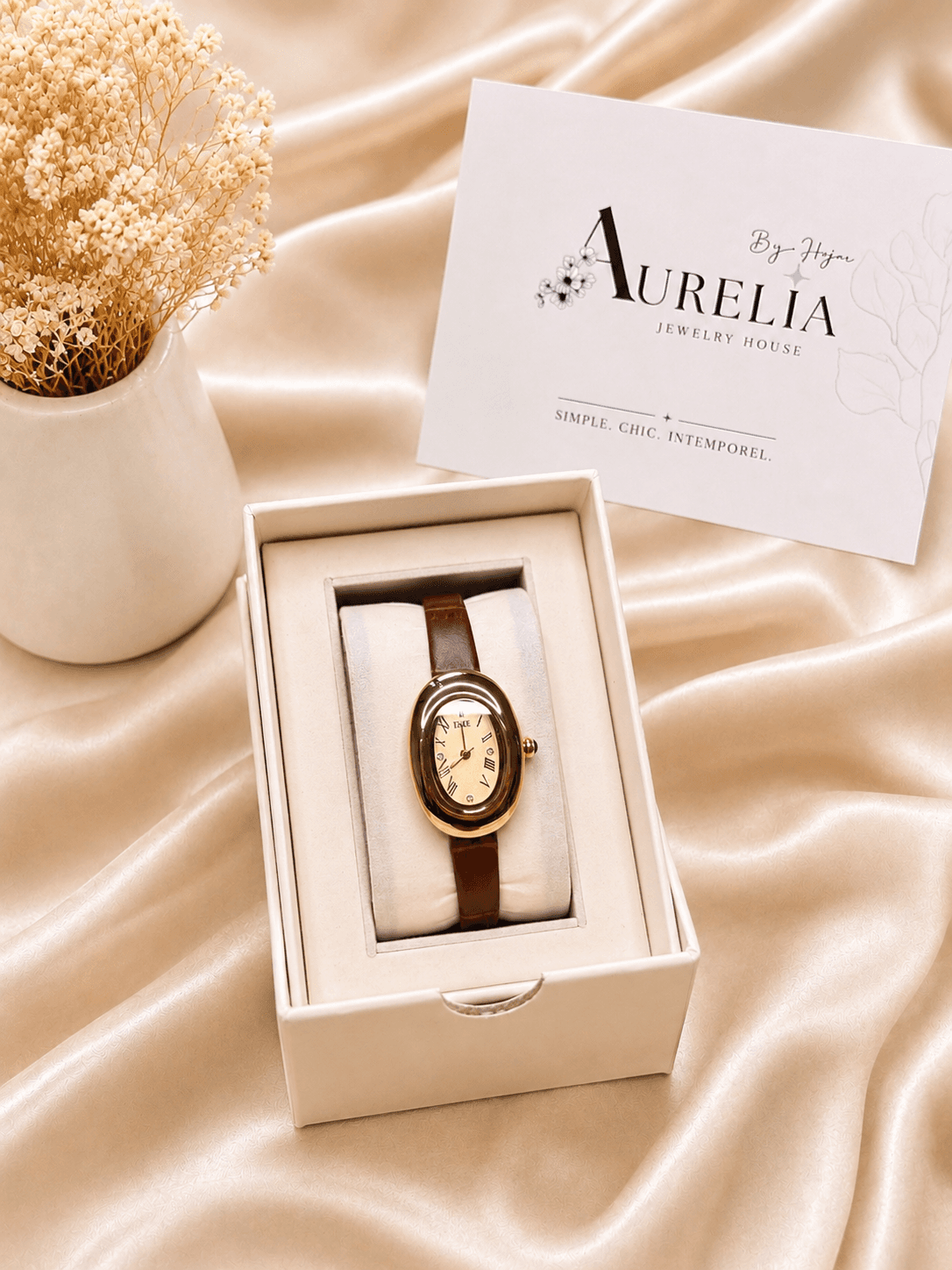 Montre IEKE Ovale Doree Bracelet Cuir Marron — bijou en acier inoxydable, Aurelia Jewelry House