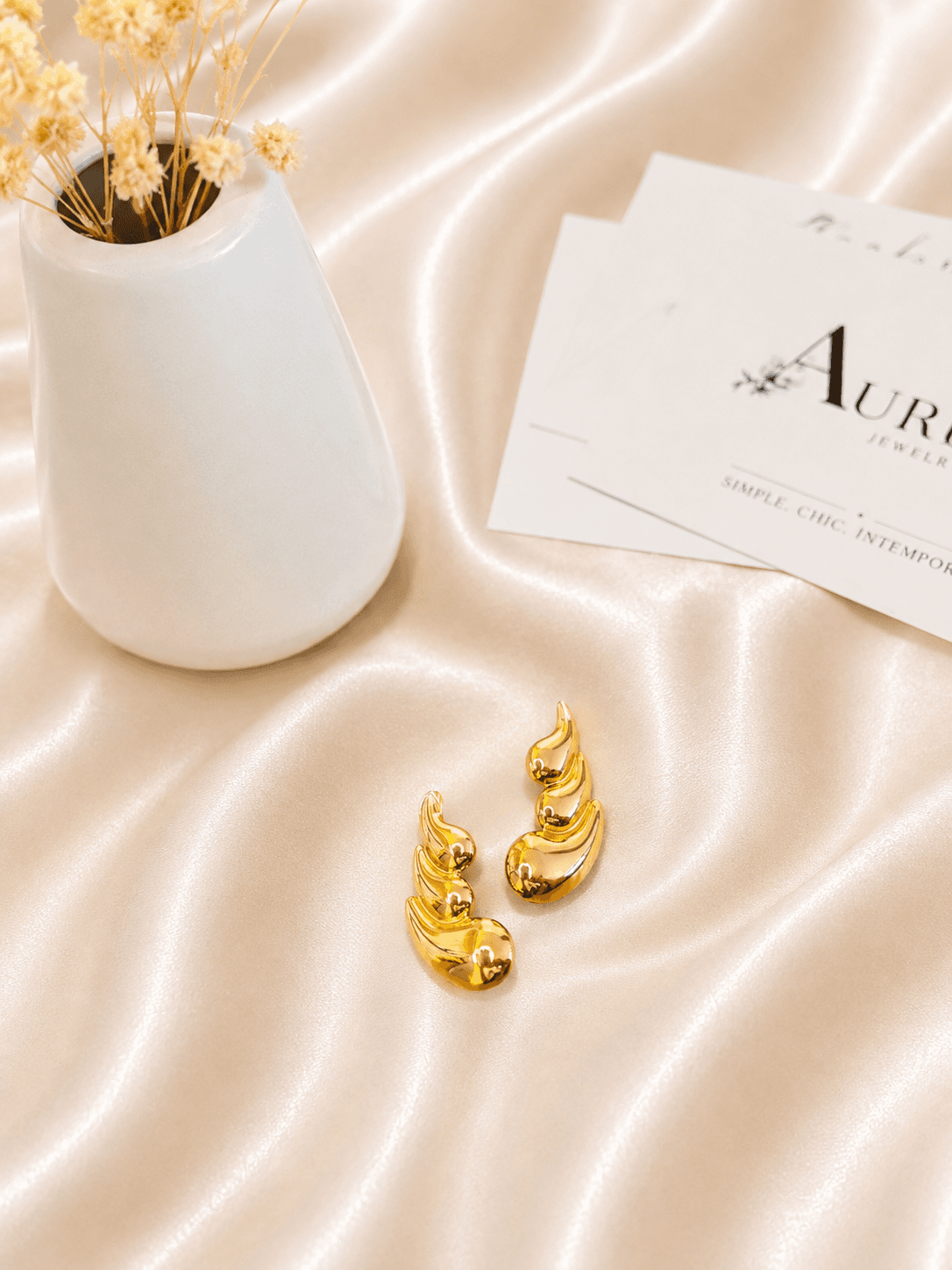 Boucles Aile Plumes Doree — bijou en acier inoxydable, Aurelia Jewelry House