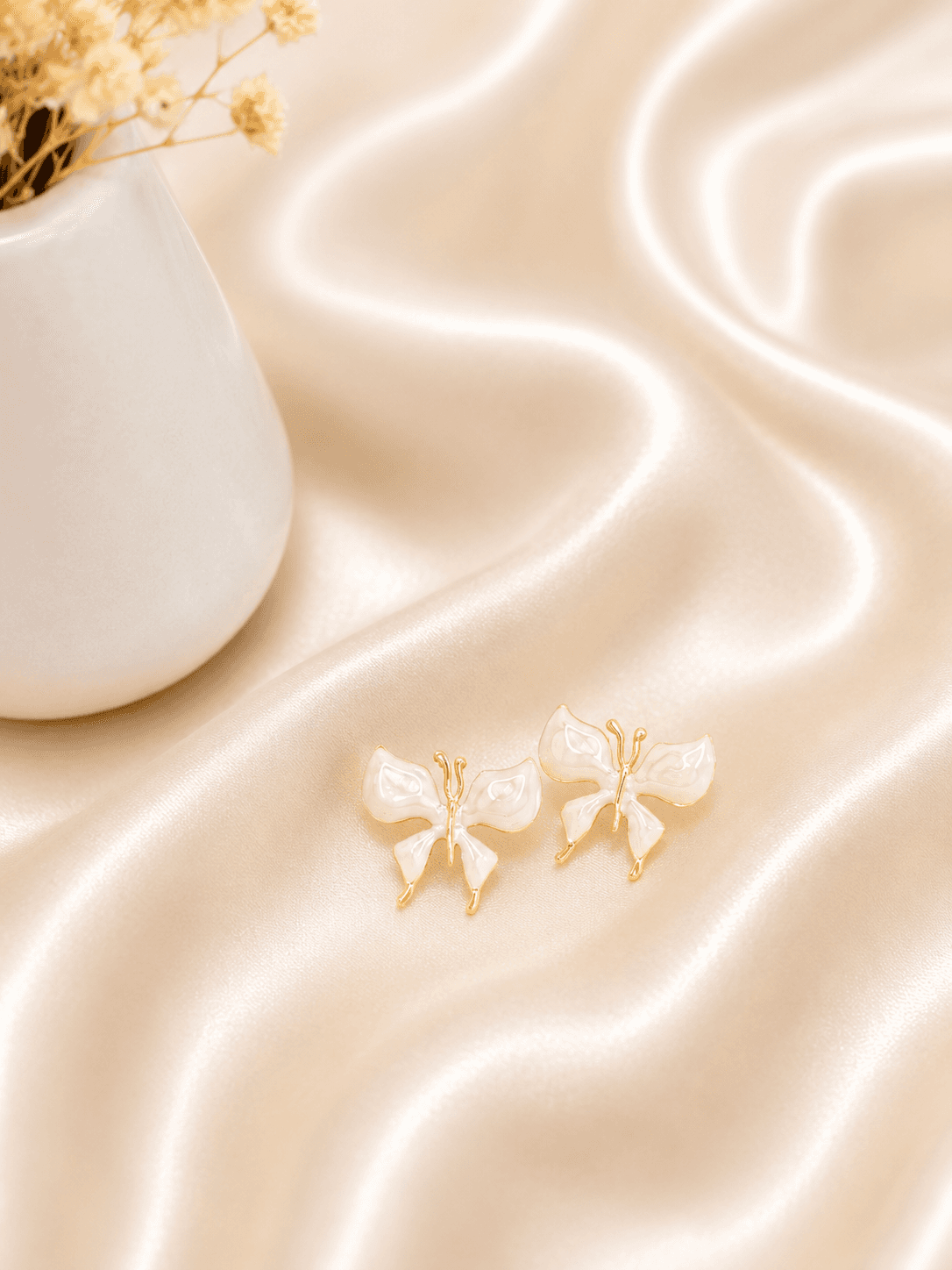 Boucles Papillon Nacre Dorees
